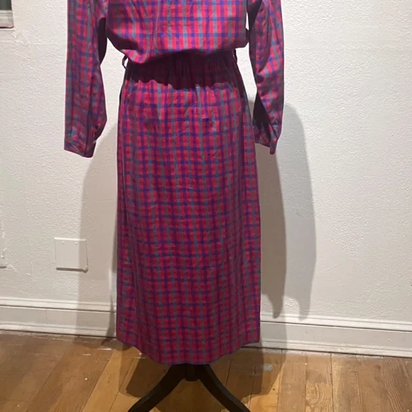 Liz Claiborne vintage Pink and Blue Plaid midi/Maxi dress - Picture 11 of 15